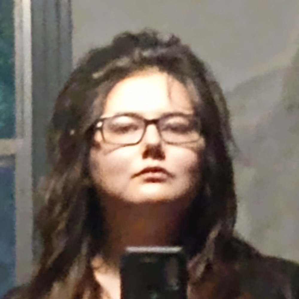Meet your Posher, Eve